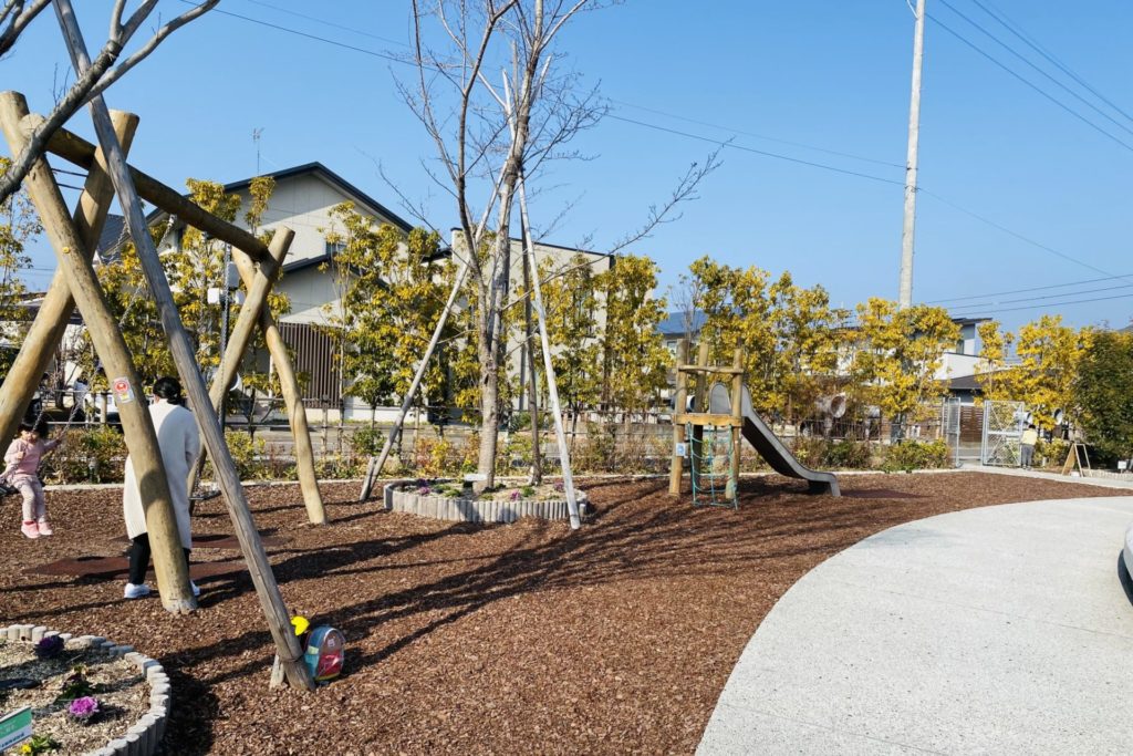 みんなの公園の遊具