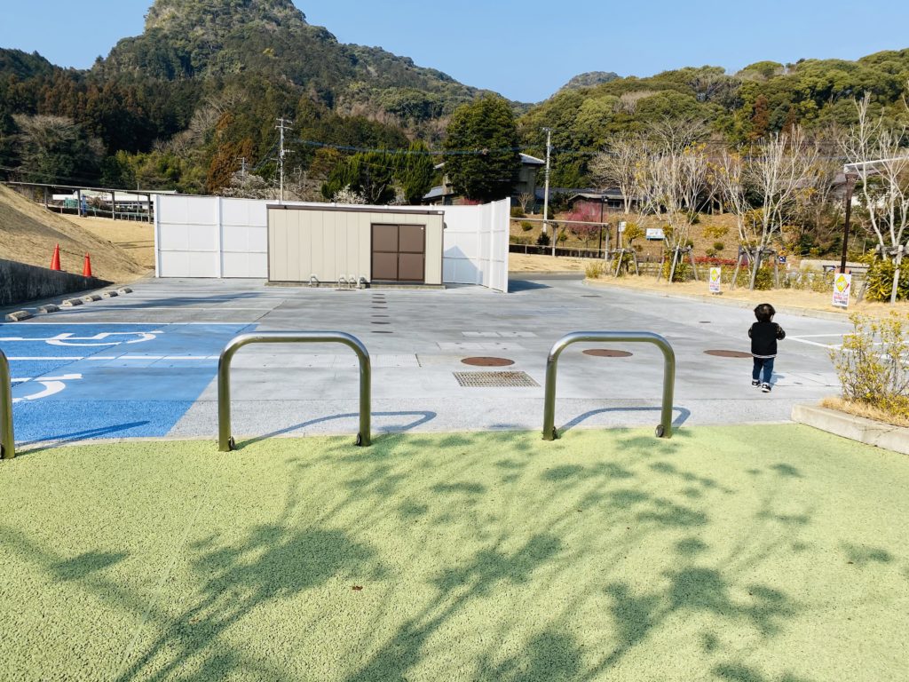 武雄競輪場公園の駐車場