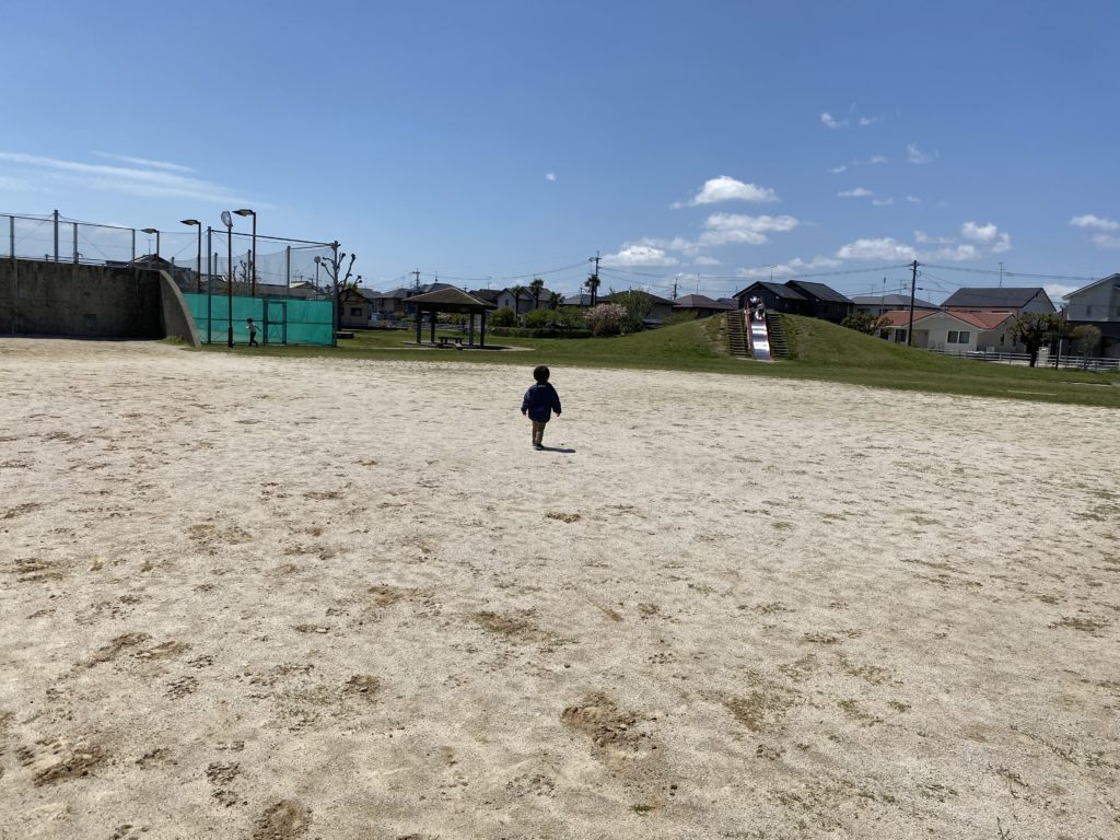 小城市三日月ふれあい公園の広場